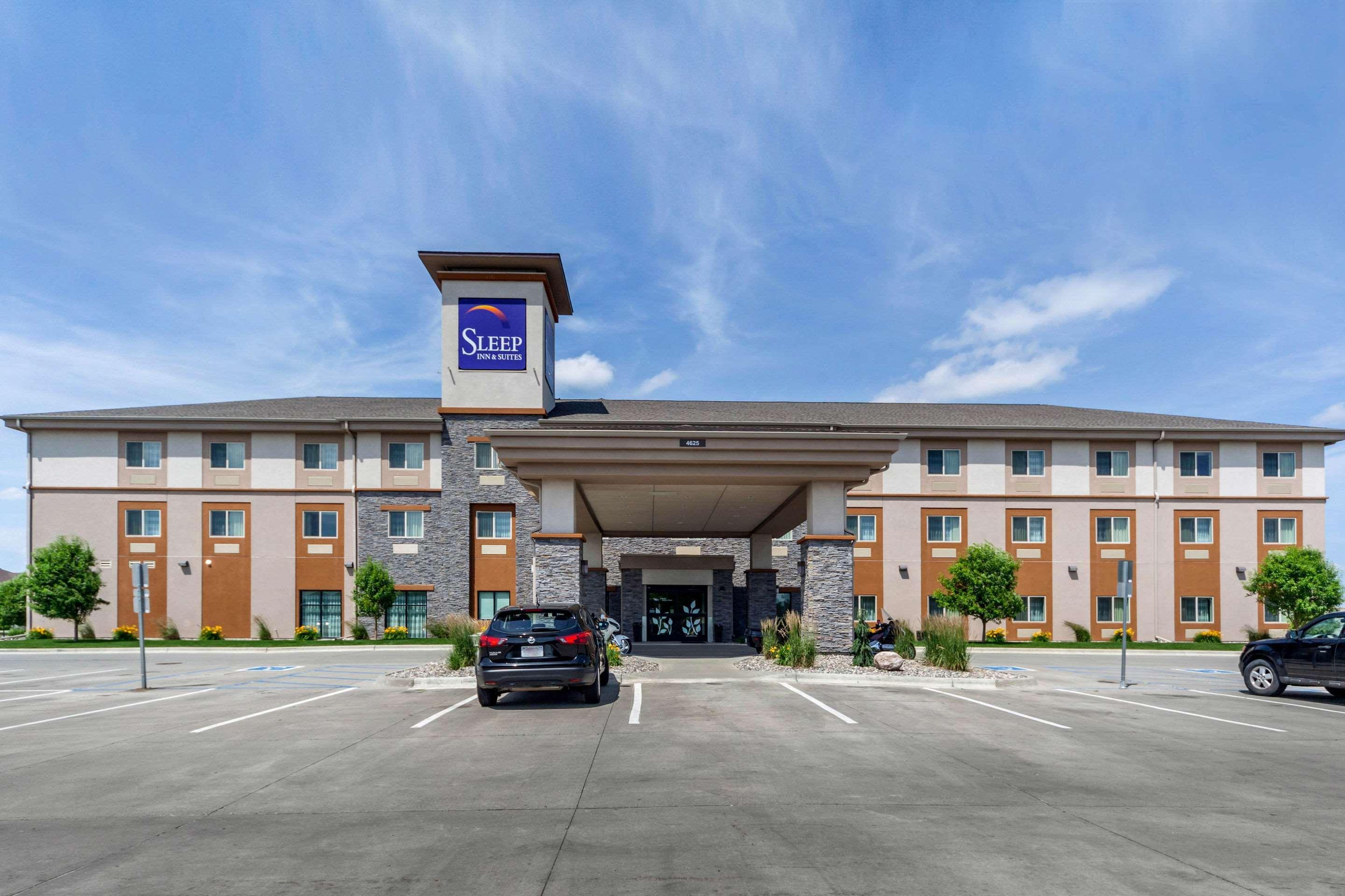 Sleep Inn & Suites Fargo Medical Center Exterior foto
